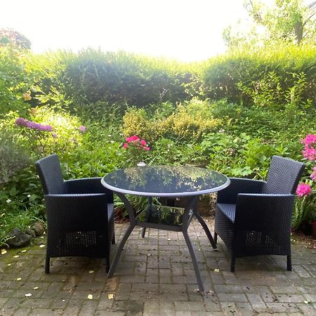 Ruhepol Im Taunus Naehe Frankfurt Apartment Friedrichsdorf Exterior foto